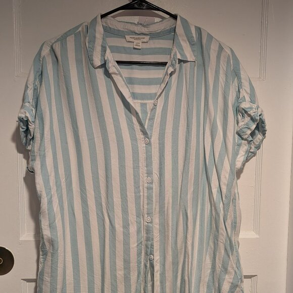 Nordstrom Beach Lunch Lounge Striped Button up - Picture 1 of 3